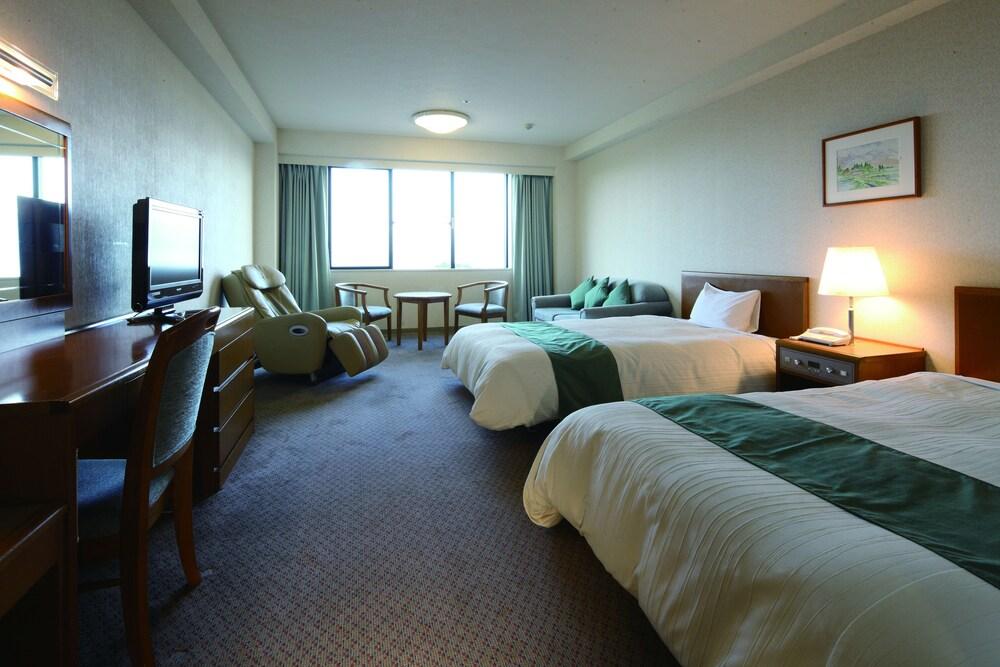 Royal Hotel Yatsugatake -From Apr2024 Grand Mercure Yatsugatake Resort & Spa Hokuto  Exteriér fotografie