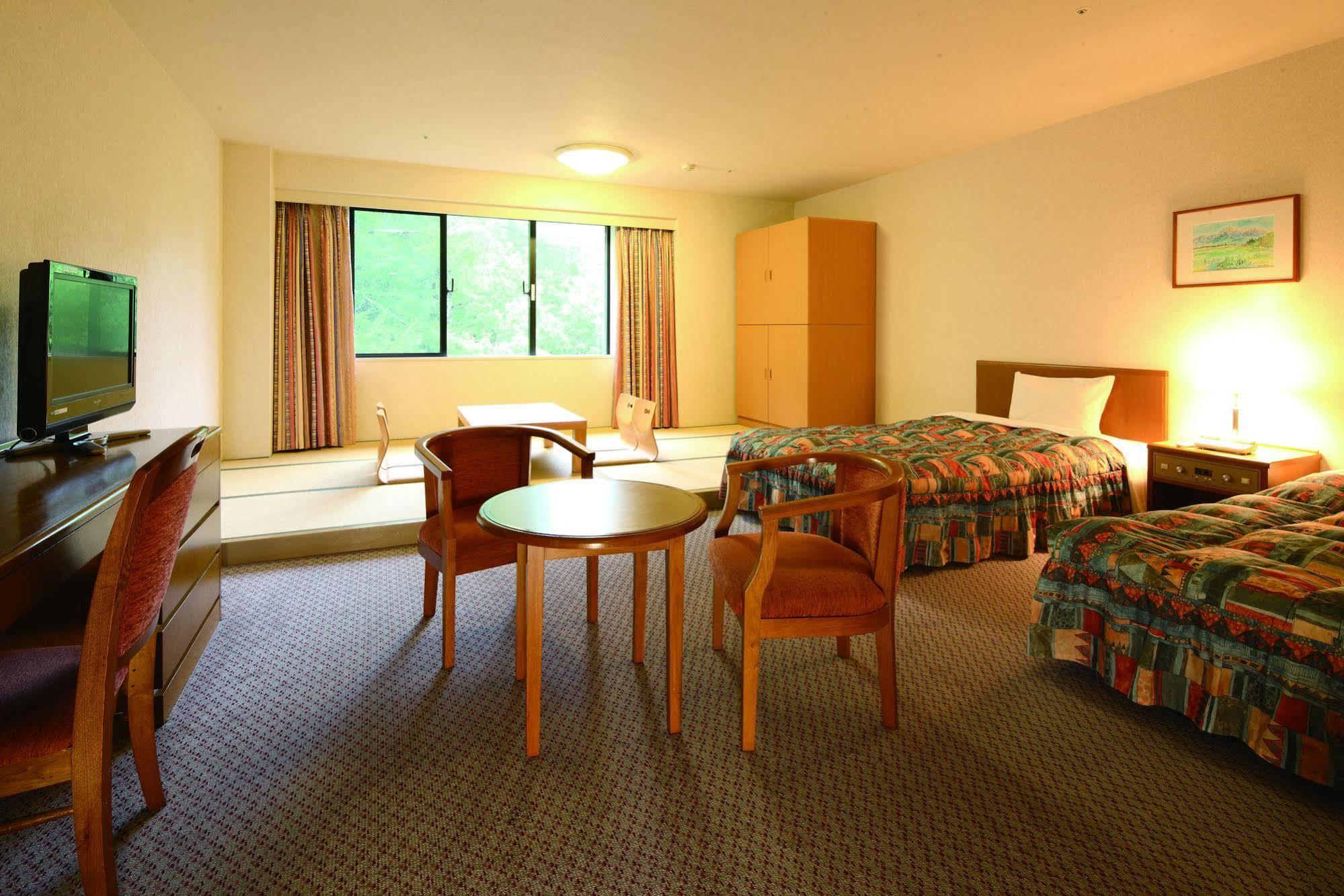 Royal Hotel Yatsugatake -From Apr2024 Grand Mercure Yatsugatake Resort & Spa Hokuto  Exteriér fotografie
