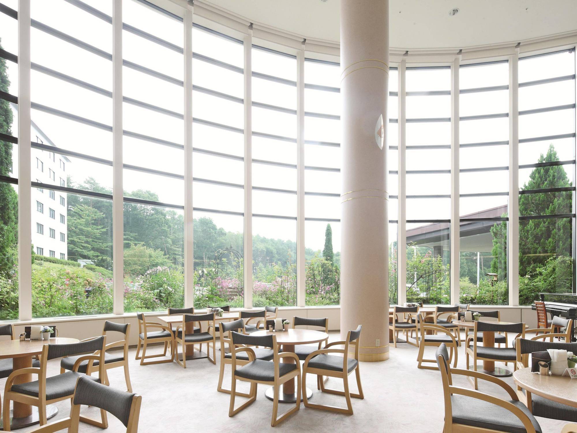 Royal Hotel Yatsugatake -From Apr2024 Grand Mercure Yatsugatake Resort & Spa Hokuto  Exteriér fotografie